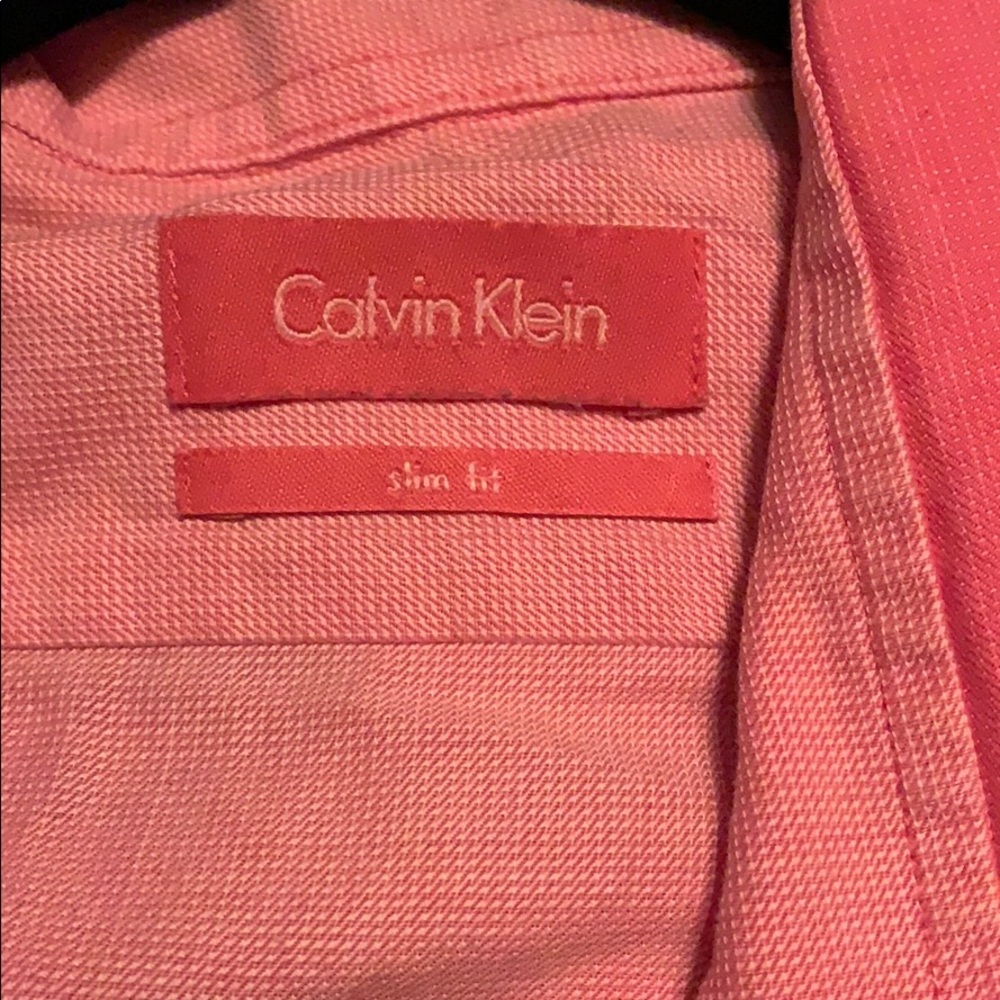 Salmon colored button down - Picture 2 of 3